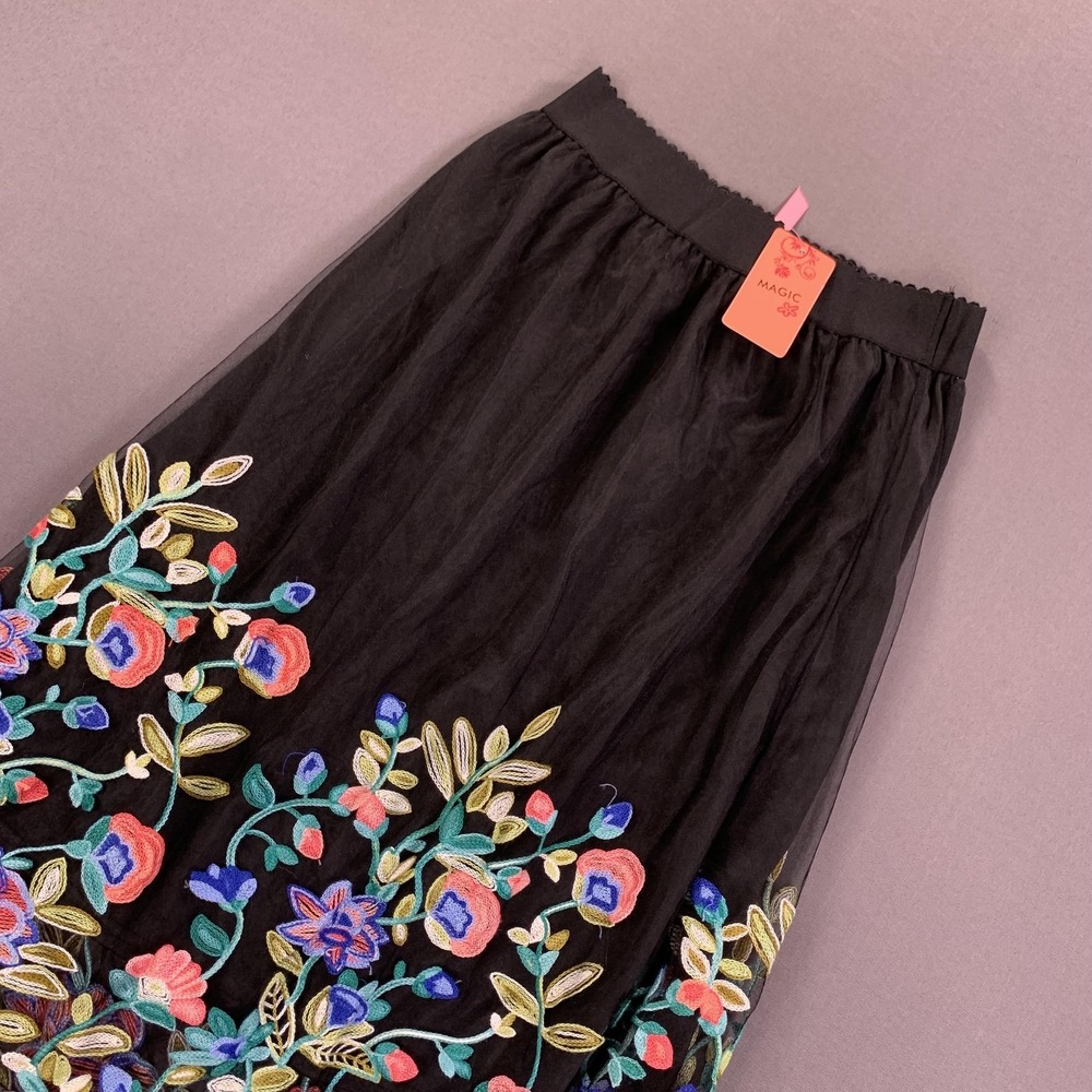 Magic Skirt Womens Small Black Multi Floral Embroidered Mesh Lined A Line Midi‎